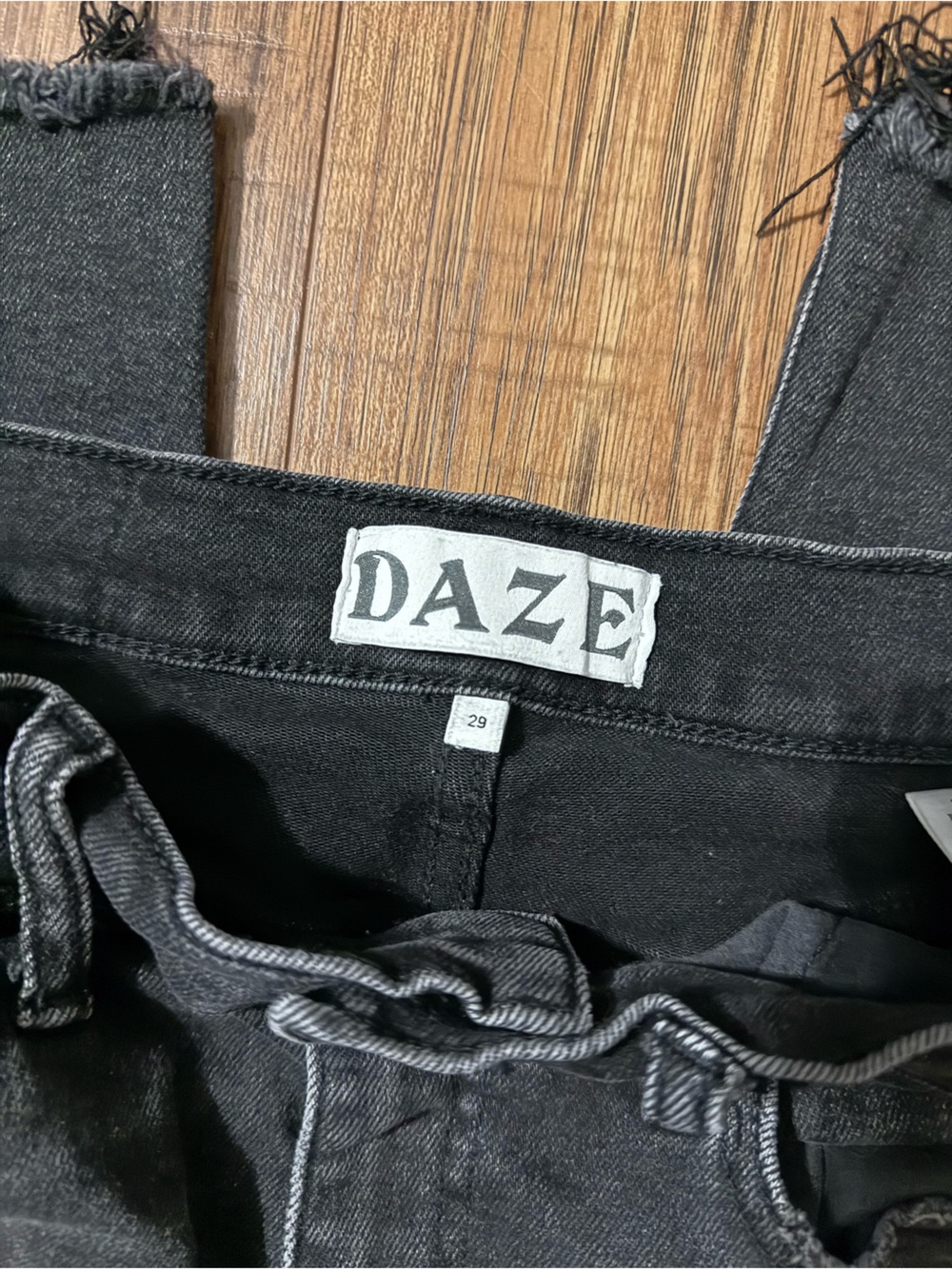 Daze Denim Shy Girl High-Waisted Cropped Flare Jean - Picture 2 of 6